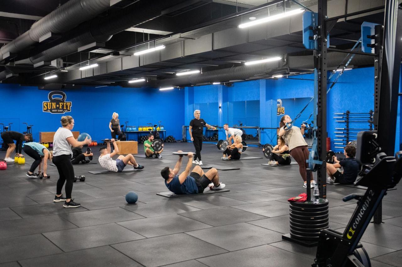 Arka Art Hotel Tiranë Ngoại thất bức ảnh CrossFit gym in San Francisco