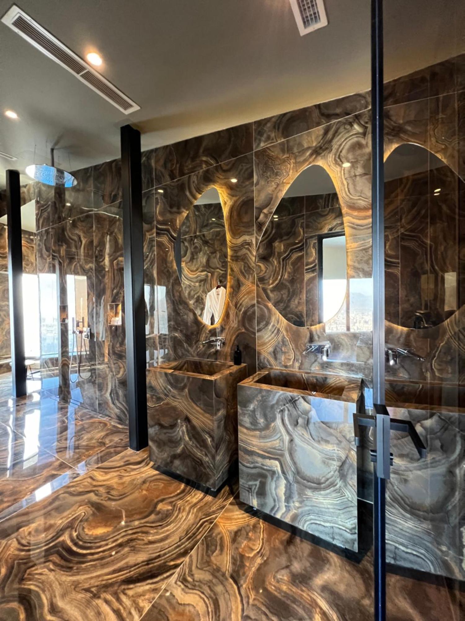 Arka Art Hotel Tiranë Ngoại thất bức ảnh Bathroom in the residence